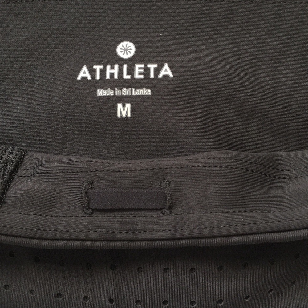 Athleta Trucool Sculptek Stealth Crop Leggings Animal Print M - Picture 5 of 15